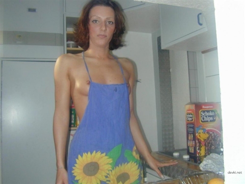 Naked Wife in Kitchen: Explicit Home Nudity and Sensual Cooking Scene
