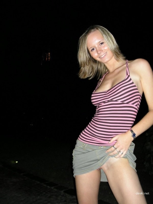 Hot Freshman Beauty Exposed: Stunning College Girl in All Her Glory