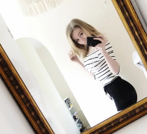 Blonde with Huge Natural Tits, Naked Selfie Photo