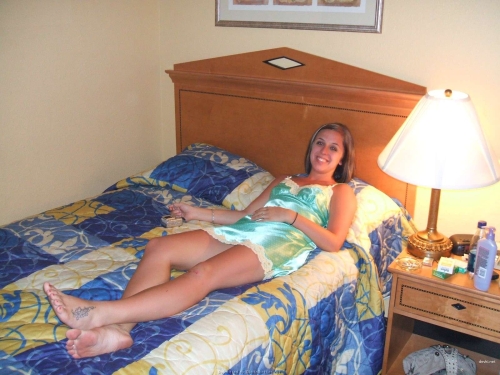 Teen Babe Deepthroats Boyfriend's Cock - Hot Blowjob Action