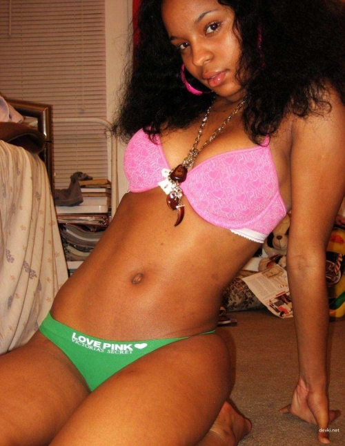 Big Booty Black Girl: Explicit Curves and Sensual Beauty