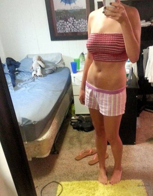 Naughty College Girl Nude Selfies: Explicit Young Student Exposed