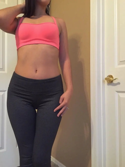 Perfect Ass Teen Inserts Anal Plug - Explicit Anal Play Porn