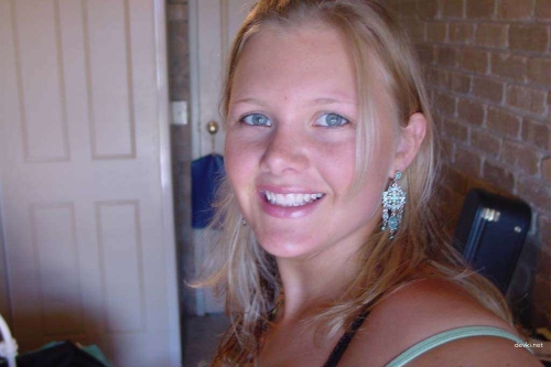Hot Amateur Teen Selfies: Seductive Young Girl Poses for Camera