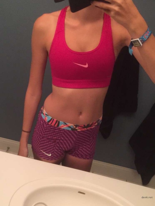 Skinny Naked Girl Posing - Hot Nude Model Shows Off Her Slim Body