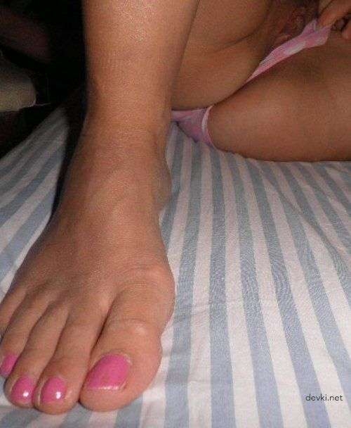 Wife's Legs, Ass, Pussy, and Tits Exposed for You - Explicit Amateur Content