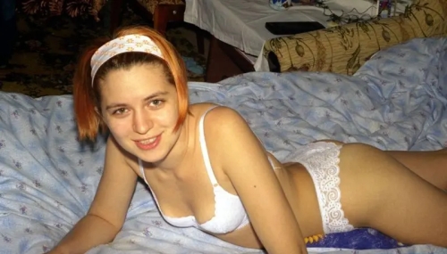 Private Collection: Explicit Wife's Personal Photo Archive