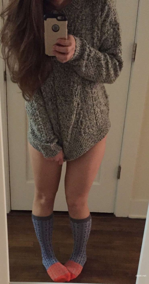 Explicit Photo of Pantyless Girl - Naked Sexy Woman with No Underwear