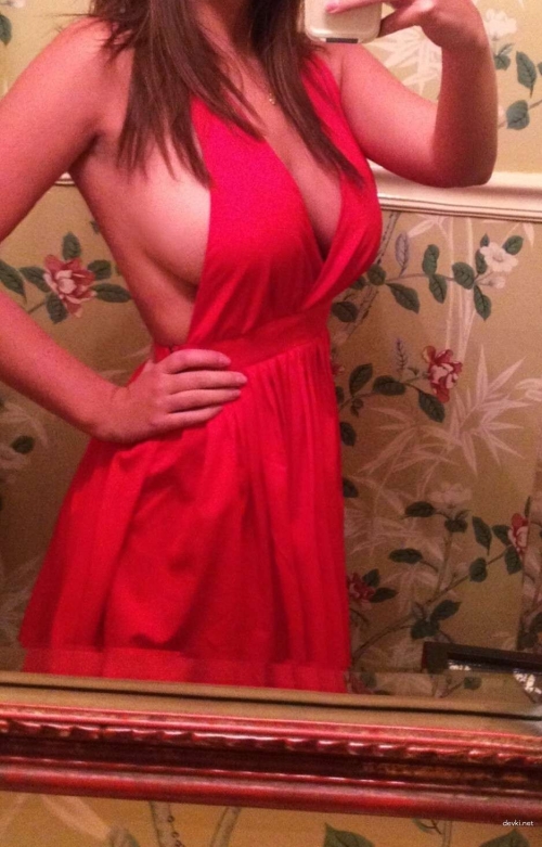 Private Busty Babe's Explicit Photo - Big Tits and Seductive Pose