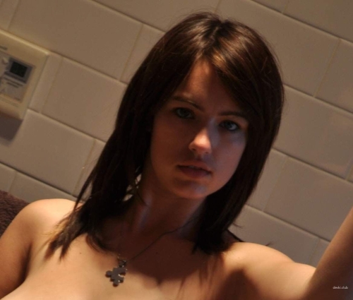 Hot Naked Girl - Sensual Nude Female Model Photo Shoot