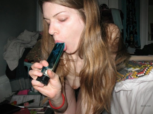Sexy Young Raver Girl Pleasuring Herself - Solo Clubbing Fun