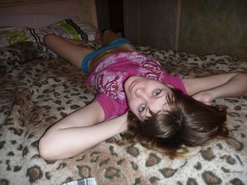 Hot Young Girl Removes Panties - Explicit Nude Photo