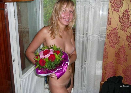 Amateur Woman in Robe with Hairy Pussy: Explicit Home Photos