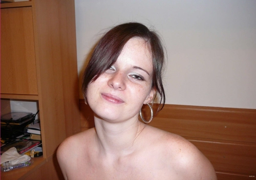 Amateur Porn Photoshoot: Explicit Homemade XXX Pics