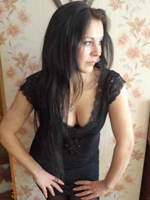 Hot Wife Photos: More Explicit Shots with My Wife