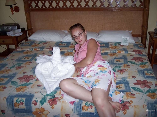 Wild Girl Vacation Porn Photos: Explicit and Naughty Content