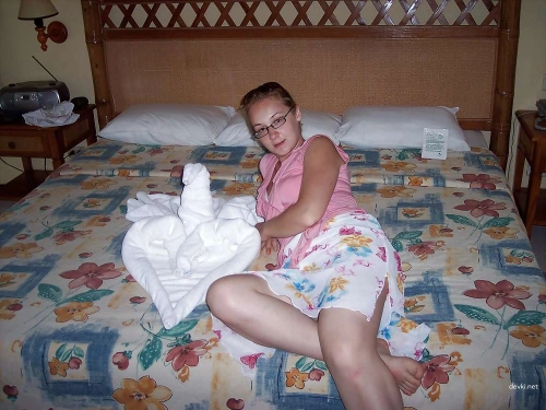 Wild Girl Vacation Porn Photos: Explicit and Naughty Content