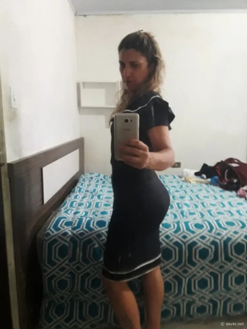 Spanish woman flaunts her tits: Explicit nudity on display for all to see!