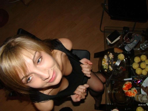 Hot Wife Pleases Husband - Explicit Amateur Porn